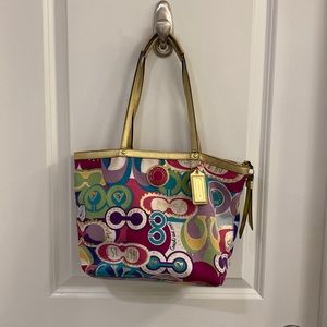 Coach Poppy Tote bag with matching wallet